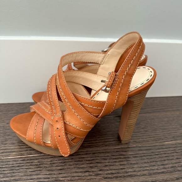 Leather Coach sandals 37.5 - Picture 4 of 6